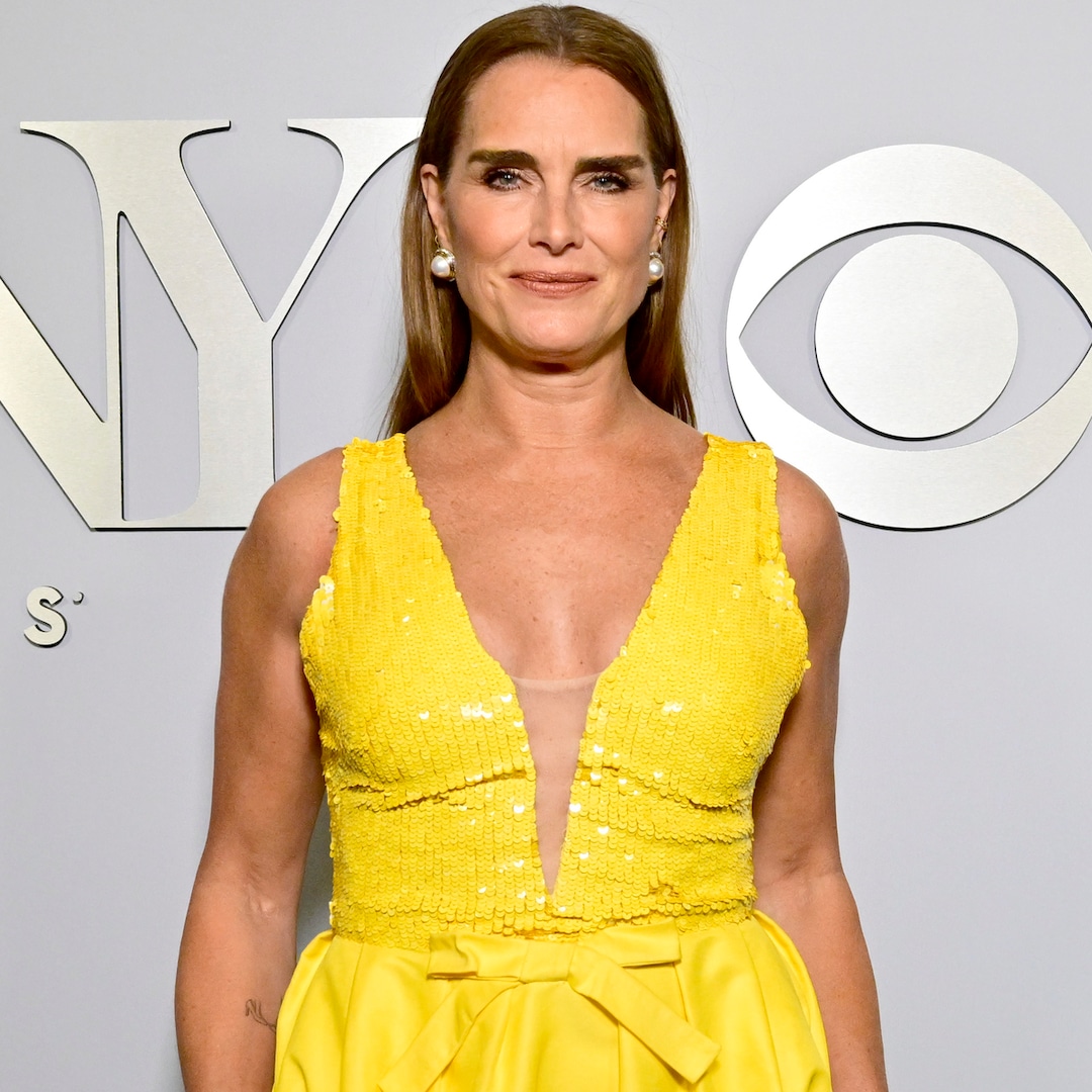 Why Brooke Shields Wore Crocs to the 2024 Tony Awards – E! Online Why Brooke Shields Wore Crocs to the 2024 Tony Awards – E! Online