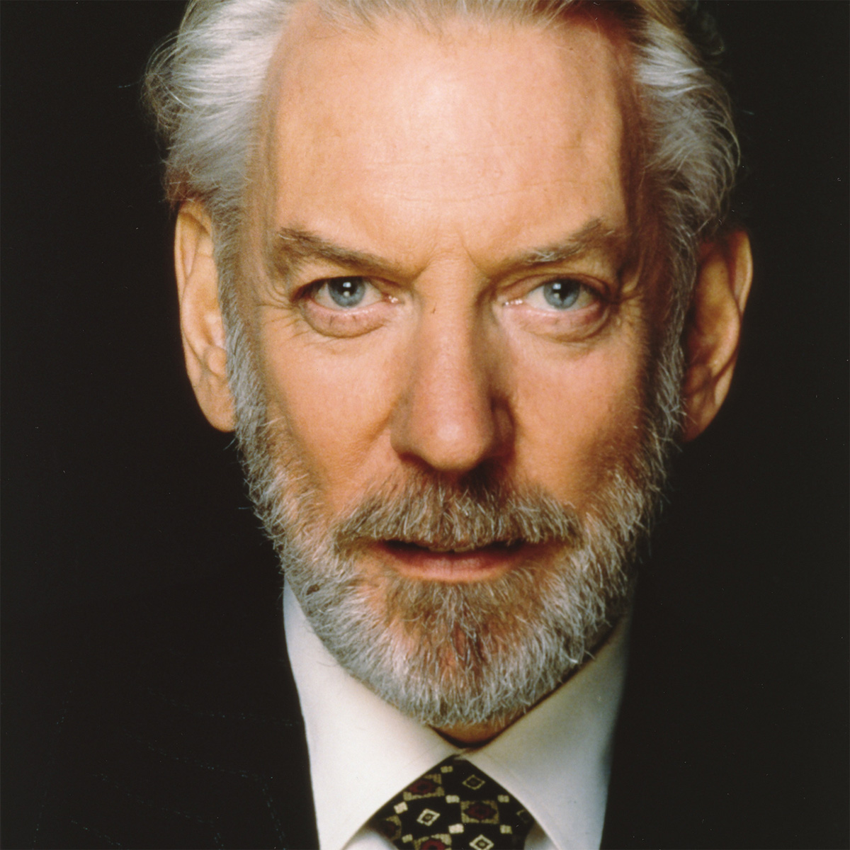 Photos from Donald Sutherland's Life in Pictures - Page 2