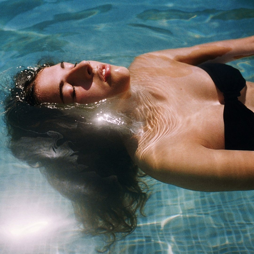 The Best Chlorine-Removal Shampoos for Swimmers & Pool Lovers That Help Strip Build-up – E! Online The Best Chlorine-Removal Shampoos for Swimmers & Pool Lovers That Help Strip Build-up – E! Online