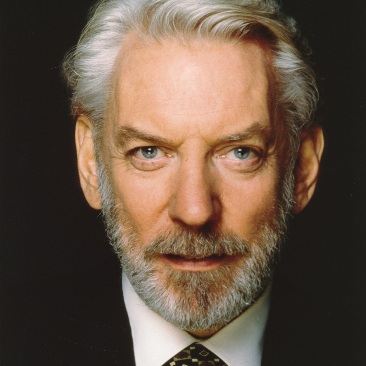 Photos from Donald Sutherland's Life in Pictures - Page 2