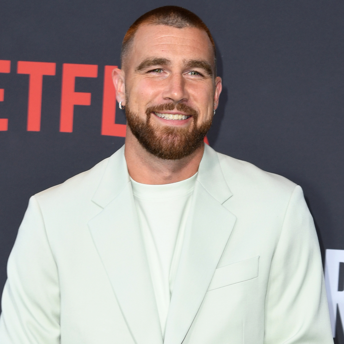 Travis Kelce, Taylor Swift’s Dad Share Cute Moment at London Eras Show