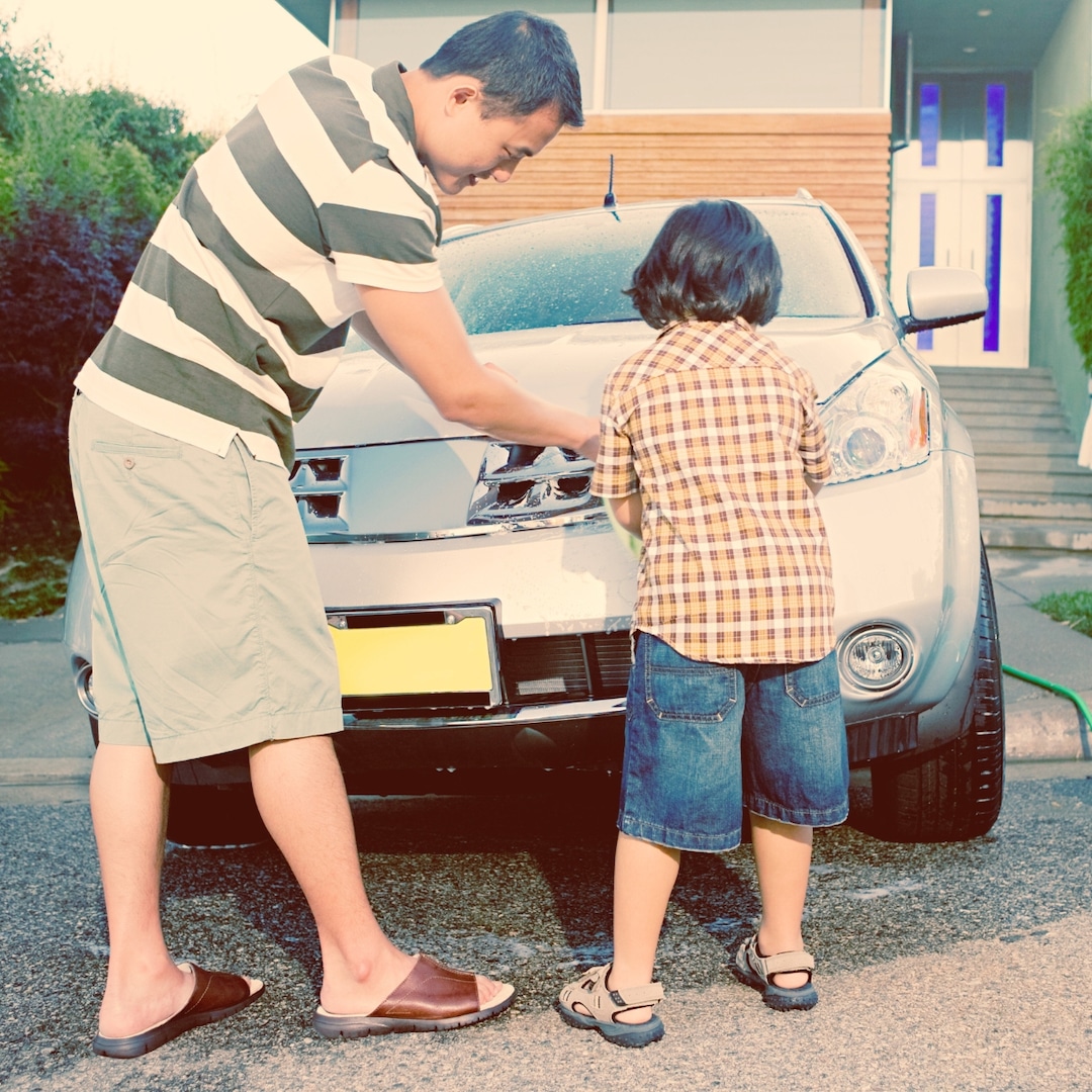 Race Into Father’s Day With These 18 Gift Ideas for Dads Who Love Their Cars – E! Online Race Into Father’s Day With These 18 Gift Ideas for Dads Who Love Their Cars – E! Online