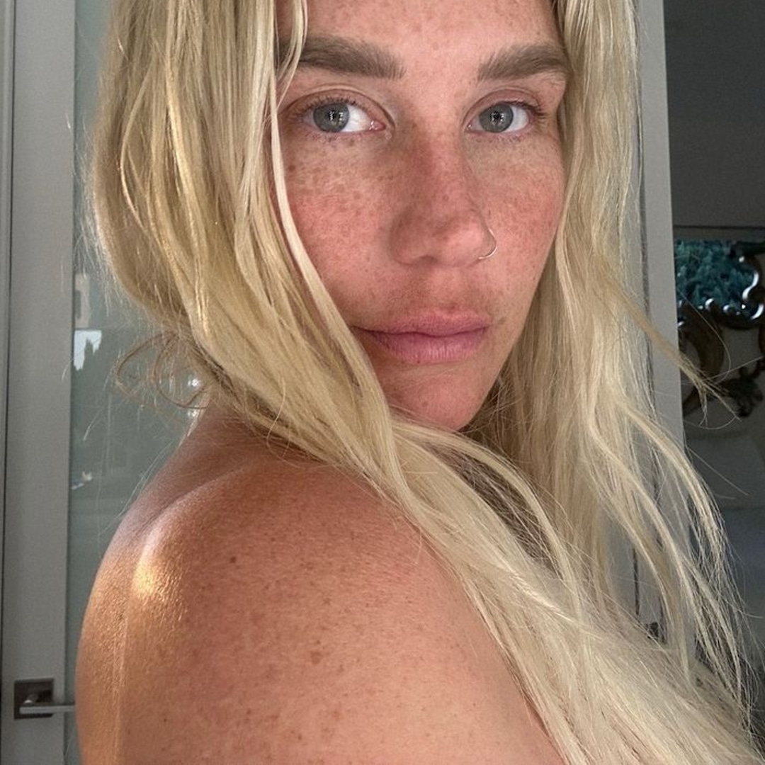 Kesha Leaves Little to the Imagination With Free the Nipple Moment Kesha Leaves Little to the Imagination With Free the Nipple Moment