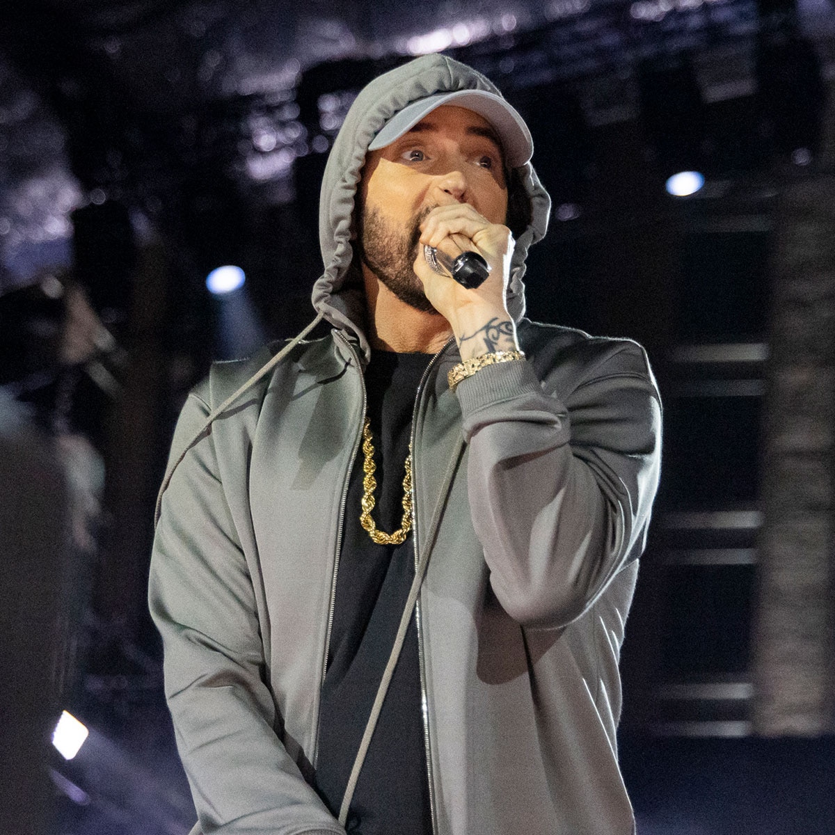 Lose Yourself in the Details Behind Eminem’s Surprise Performance