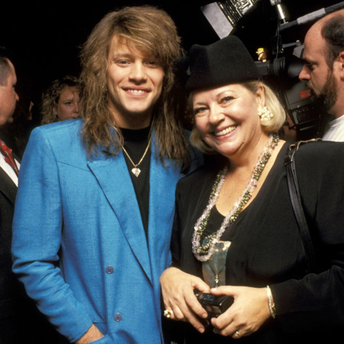 Jon Bon Jovi, Carol Bongiovi