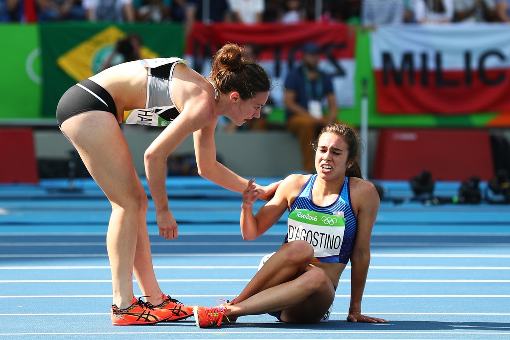 2024 Olimpiyatları: BTS'den Jin, Meşale Yarışında Dinamit Gibi Göründü