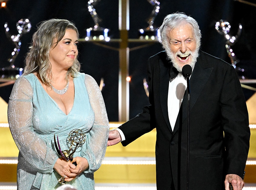 Dick Van Dyke aborda la diferencia de edad de 46 años con su esposa Arlene Silver