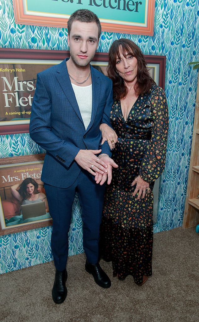 Katey Sagal e filho Jackson White lamentam a morte de seu pai Jack White