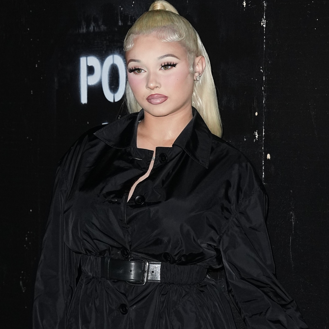 Travis Barker’s Daughter Alabama Barker, 18, Admits She’s Taking Weight-Loss Medication – E! Online Travis Barker’s Daughter Alabama Barker, 18, Admits She’s Taking Weight-Loss Medication – E! Online