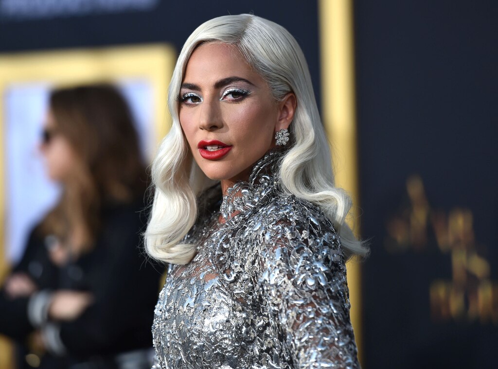 Lady Gaga confirma noivado com Michael Polansky