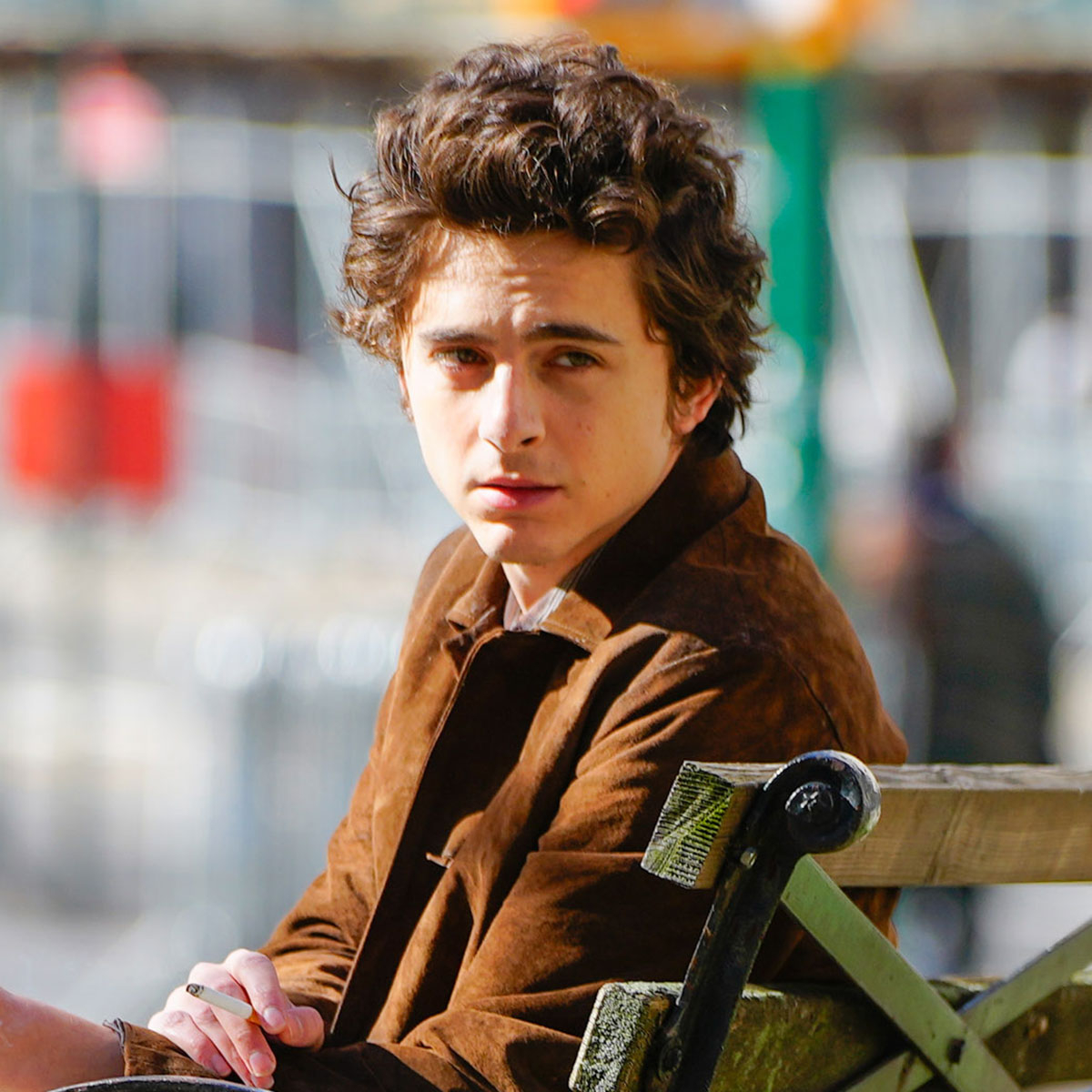 See Timothée Chalamet’s Bob Dylan Transformation in Biopic Trailer