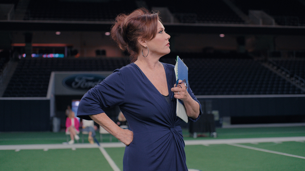 America's Sweethearts, Dallas Cowboys Secrets, Kelli Finglass