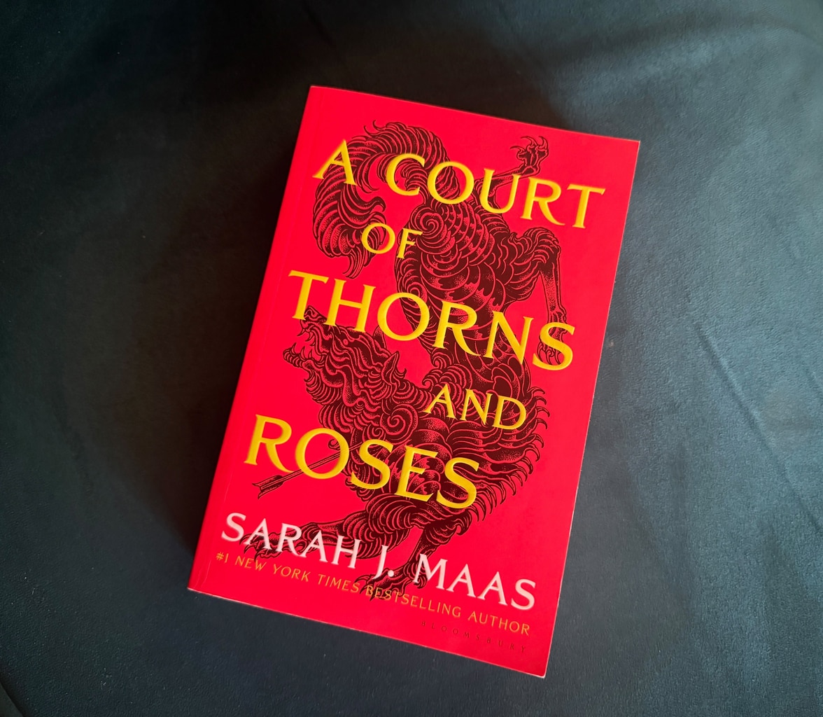 Why ACOTAR Fans Think Elain & Azriel Will Be the Leads in Next Book