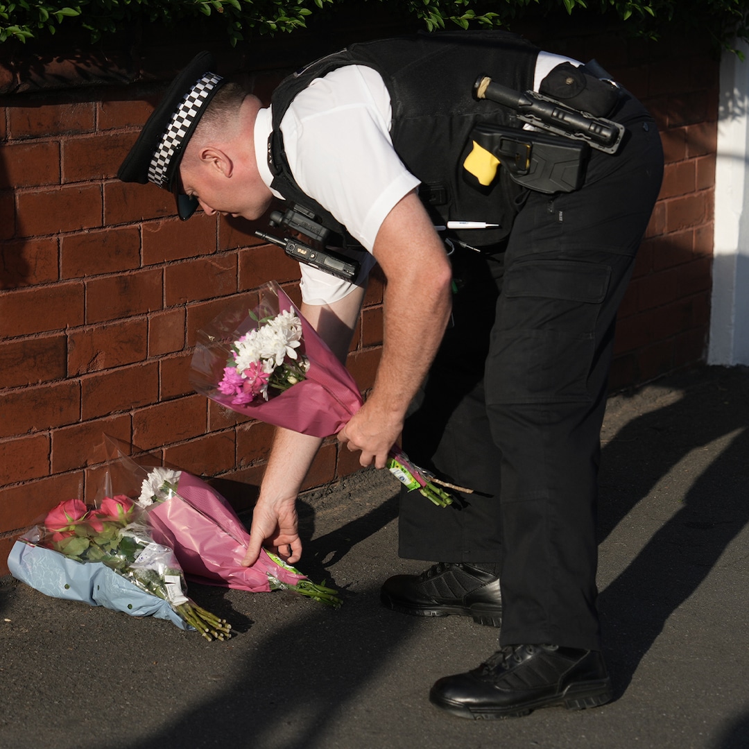 2 Children Dead, 9 Others Injured in Stabbing at Taylor Swift-Themed Event in England – E! Online 2 Children Dead, 9 Others Injured in Stabbing at Taylor Swift-Themed Event in England – E! Online
