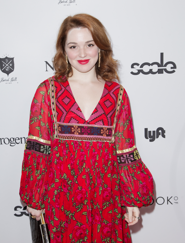 Jennifer Stone