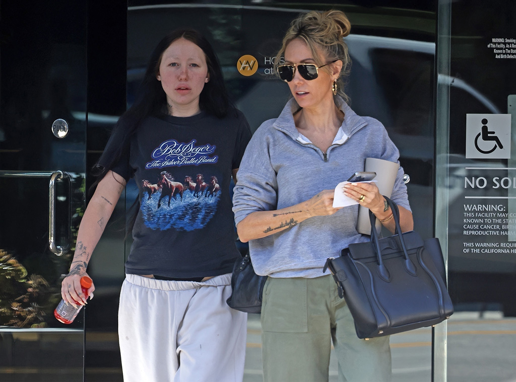 Tish Cyrus, Noah Cyrus, Financial Management and Law Firm Visit