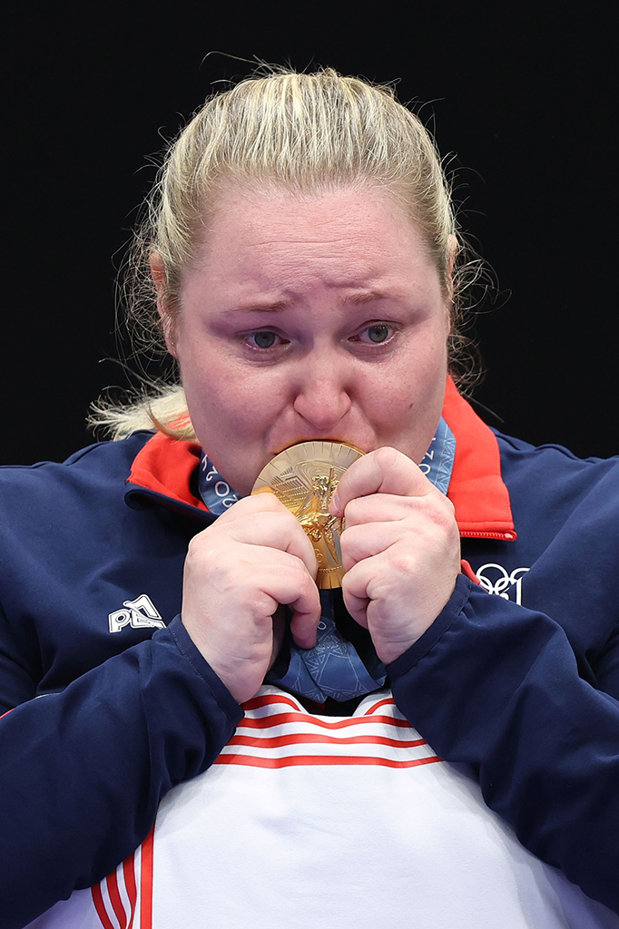 2024 Paris Olympics, Zorana Arunovic, air pistol shooting, emotional photos