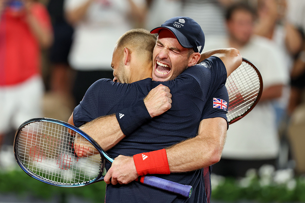 2024 Paris Olympics, Andy Murray, Dan Evans, tennis, emotional photos