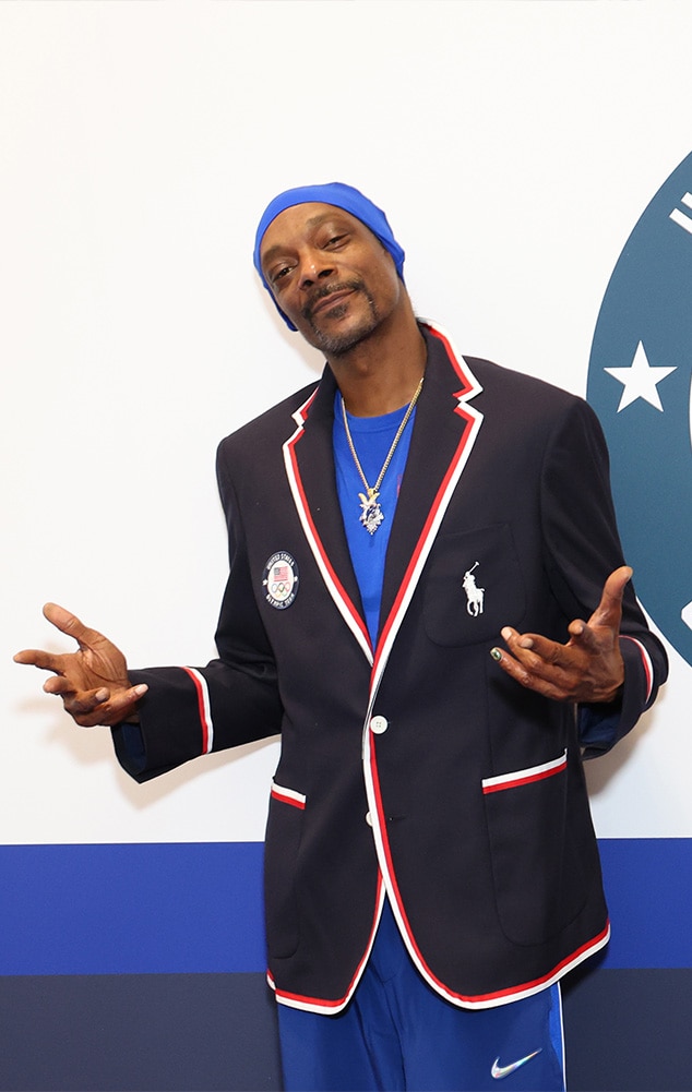 Snoop Dogg ทำมันหล่นเหมือนกำลังร้อนแรงในพิธีปิดโอลิมปิก