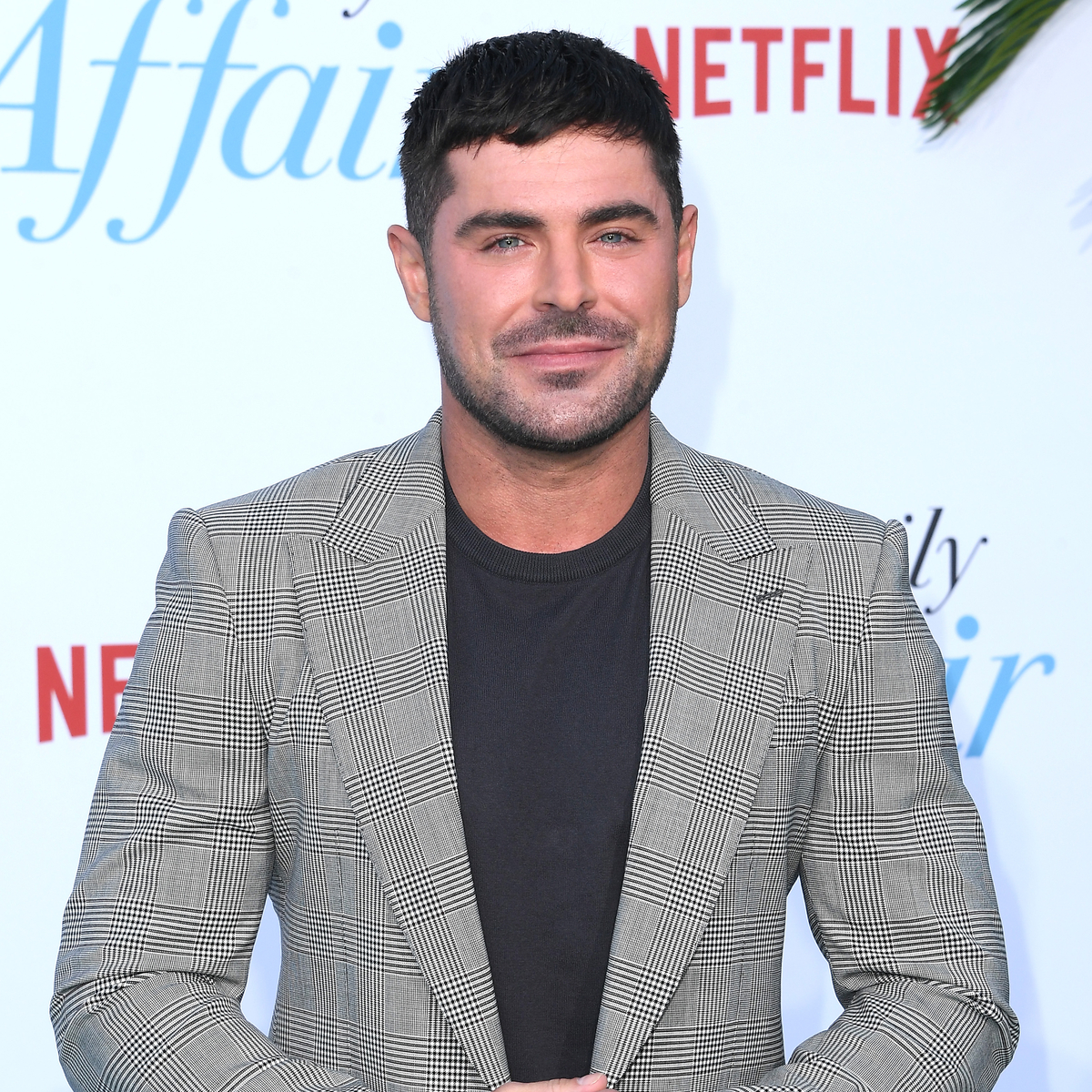 Zac Efron Breaks His Silence After Being Hospitalized for Swimming Incident in Ibiza – E! Online