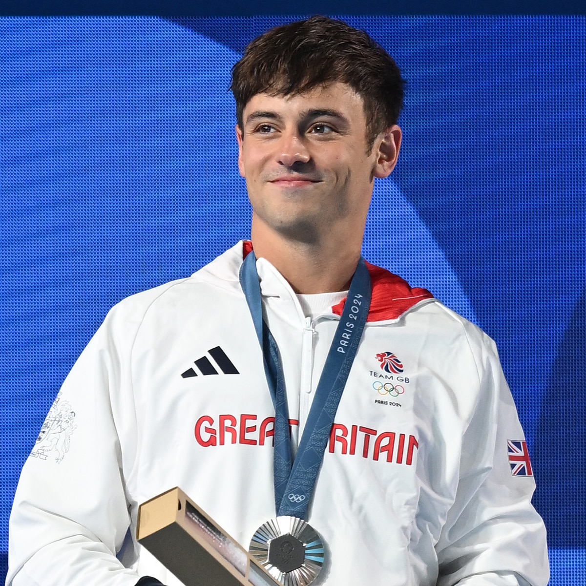 Tom Daley anuncia com lágrimas nos olhos a aposentadoria após as Olimpíadas de 2024