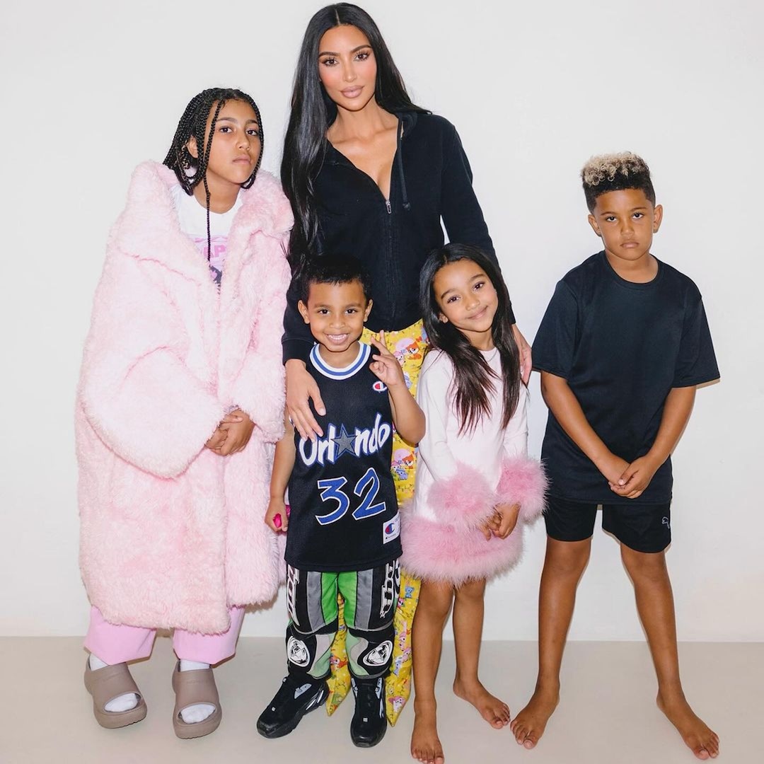 Kim Kardashian Says Her Four Kids Try to Set Her Up on Dates – E! Online Kim Kardashian Says Her Four Kids Try to Set Her Up on Dates – E! Online