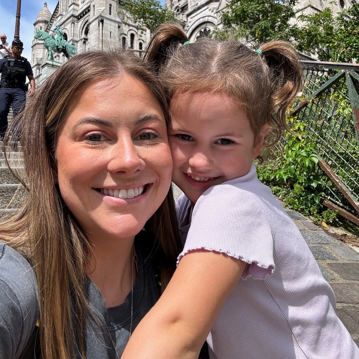 Shawn Johnson revela o doce apelido da filha Drew para Simone Biles