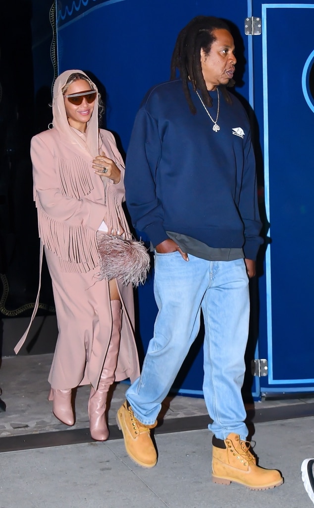 คุณจะหลงรักBeyoncéและ Jay-Z's Rare Outing ในนิวยอร์คอย่างแน่นอน