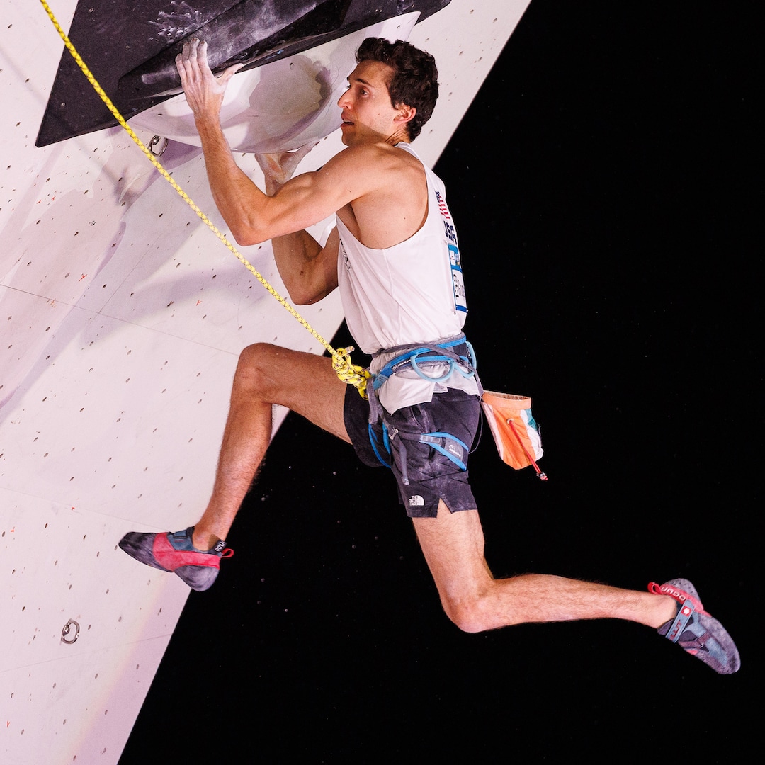 Olympic Athletes’ Surprising Day Jobs, From Birthday Party Clown to Engineer – E! Online Olympic Athletes’ Surprising Day Jobs, From Birthday Party Clown to Engineer – E! Online