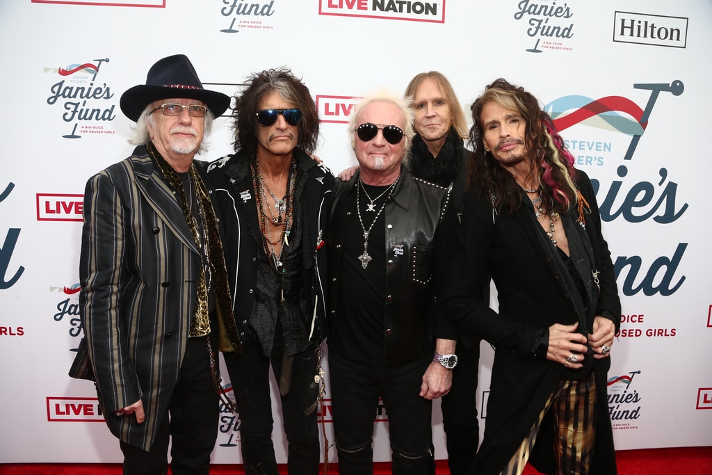 Aerosmith, Steven Tyler'ın Ses Kordu Yaralanmasından Dolayı Touring'den Emekli Oldu