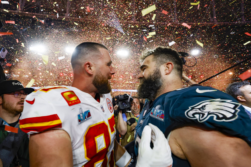 Travis Kelce, Jason Kelce