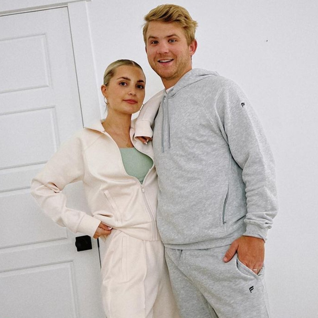 YouTuber Aspyn Ovard Breaks Silence on Divorce From Parker Ferris – E! Online YouTuber Aspyn Ovard Breaks Silence on Divorce From Parker Ferris – E! Online