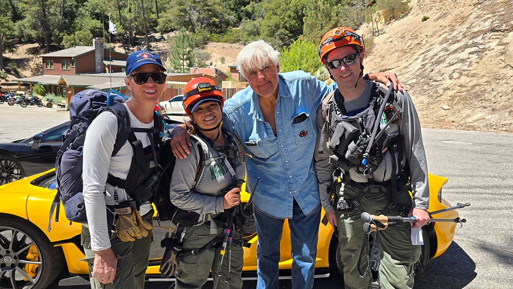 숲에서 등산객이 실종된 경우 제이 레노(Jay Leno)가 개입한 방법