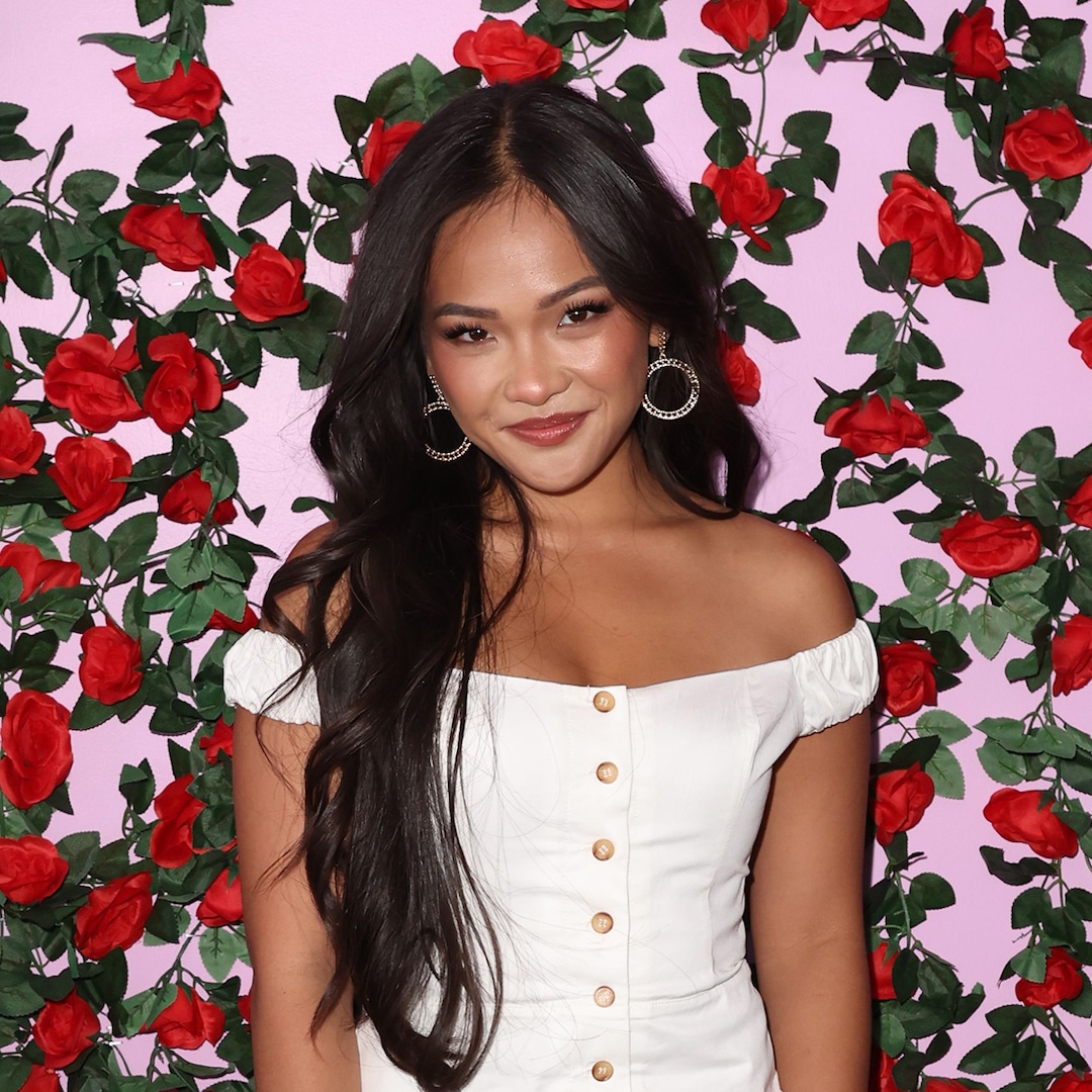 Bachelorette Jenn Tran Slams One of Her Suitors for His “Blatant Disrespect” to the Other Men – E! Online Bachelorette Jenn Tran Slams One of Her Suitors for His “Blatant Disrespect” to the Other Men – E! Online