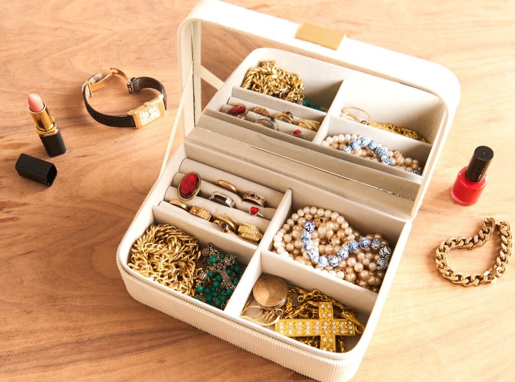 Jewelry Organizers selling