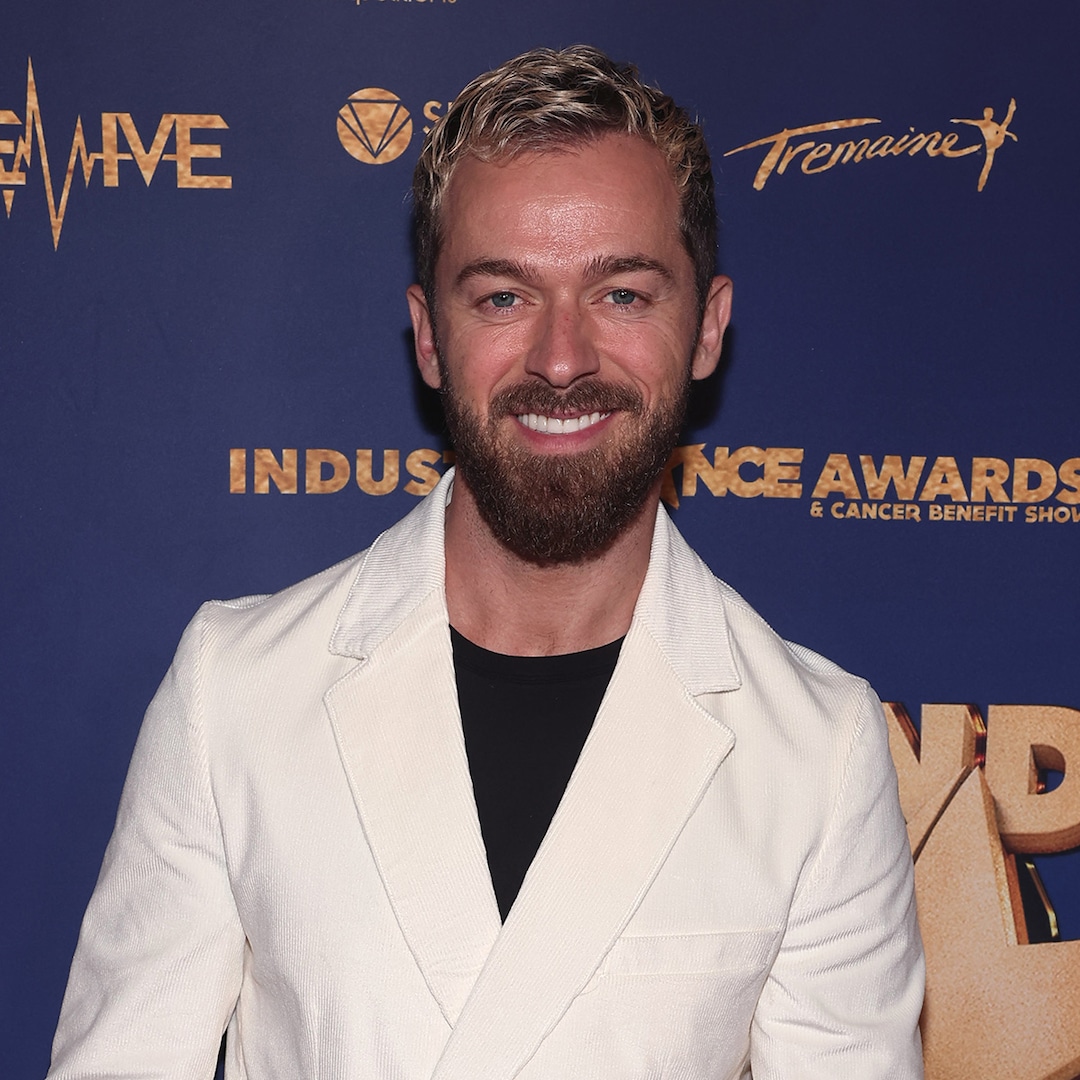 Nikki Garcia’s Husband Artem Chigvintsev Arrested for Domestic Violence – E! Online Nikki Garcia’s Husband Artem Chigvintsev Arrested for Domestic Violence – E! Online