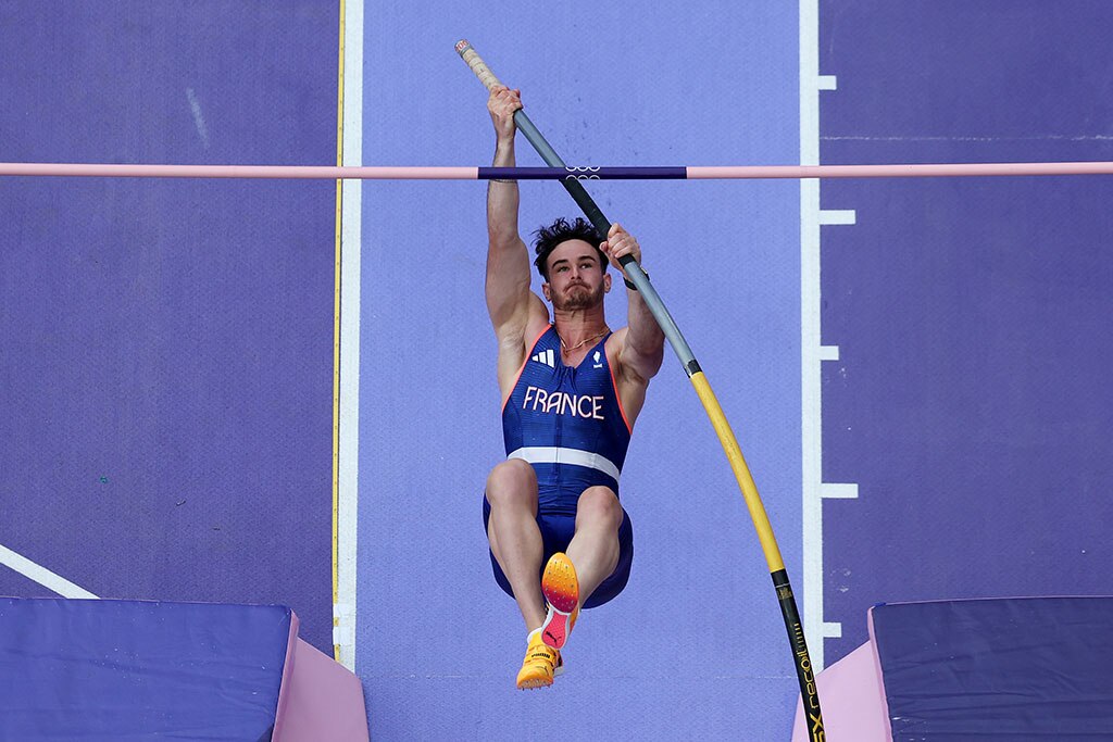 Pole Vaulter Anthony Ammirati's Manhood Knocks Him Out of Olympics