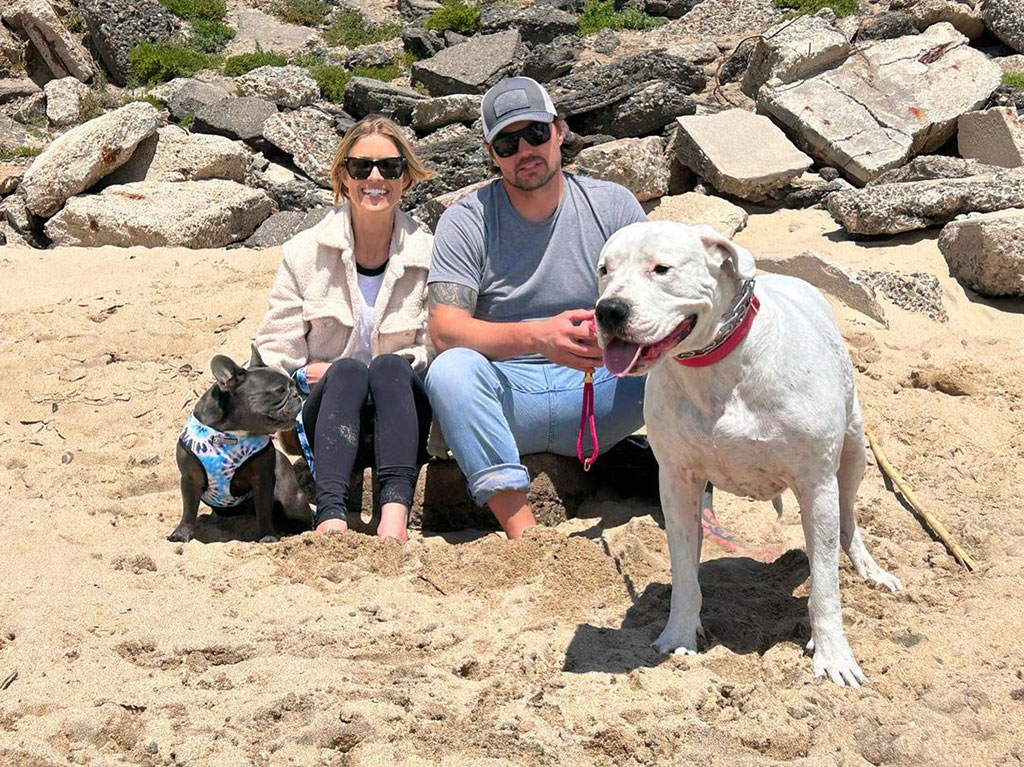 Josh Hall, Christina Hall, Dogs, Stella, Cash, Instagram, 2023