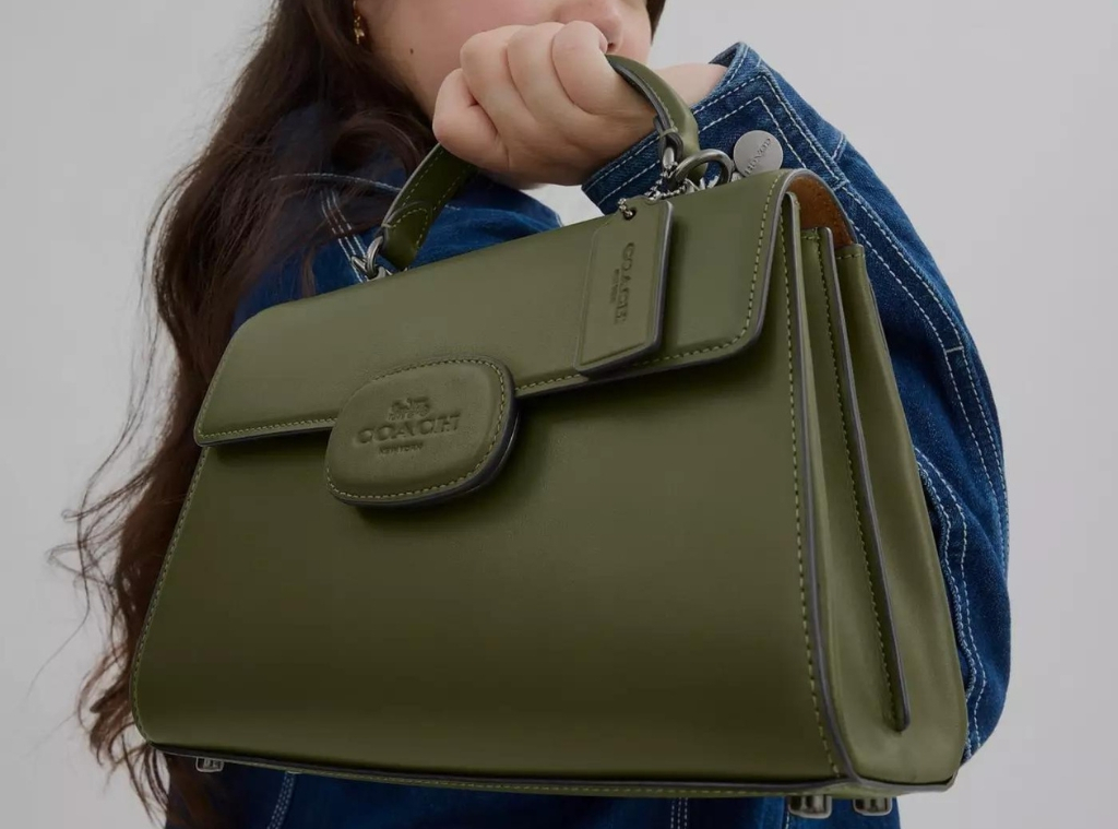 Store Coach Outlet Labor Day Sale - hero photos