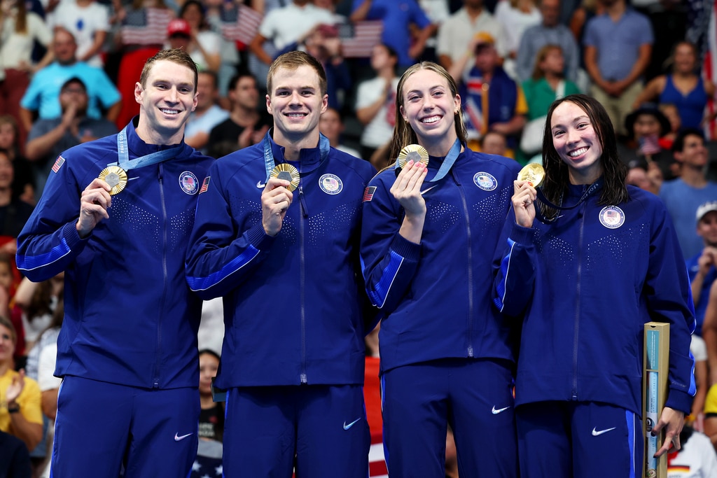 Michael Phelps „dość rozczarowany” wynikami pływania drużyny USA