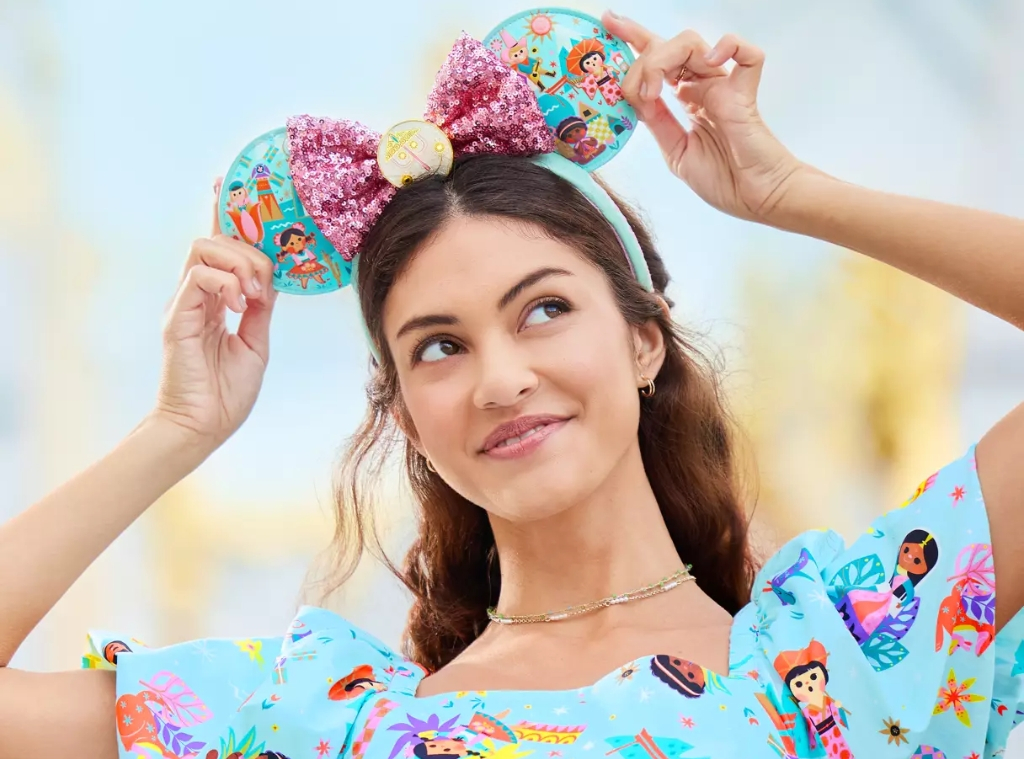 Shop Disney Deals