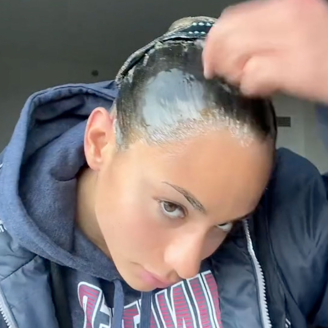 Plunge Into These Olympic Artistic Swimmers’ Hair and Makeup Secrets – E! Online Plunge Into These Olympic Artistic Swimmers’ Hair and Makeup Secrets – E! Online