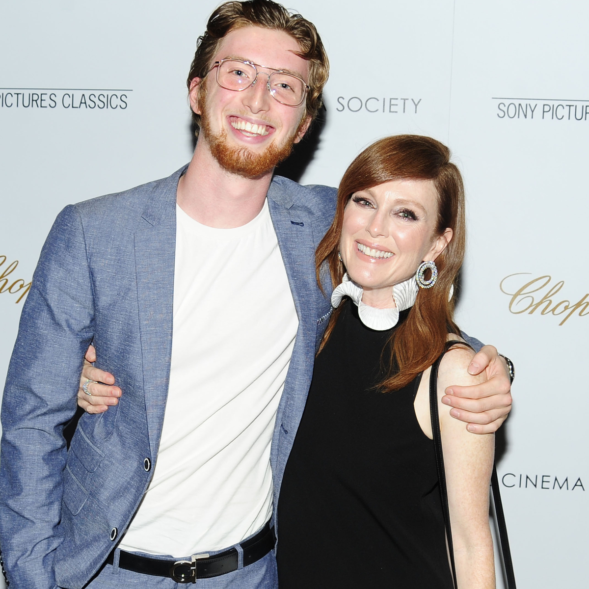 Синът на Julianne Moore Caleb Freundlich се сгоди за Kibriyaá Morgan