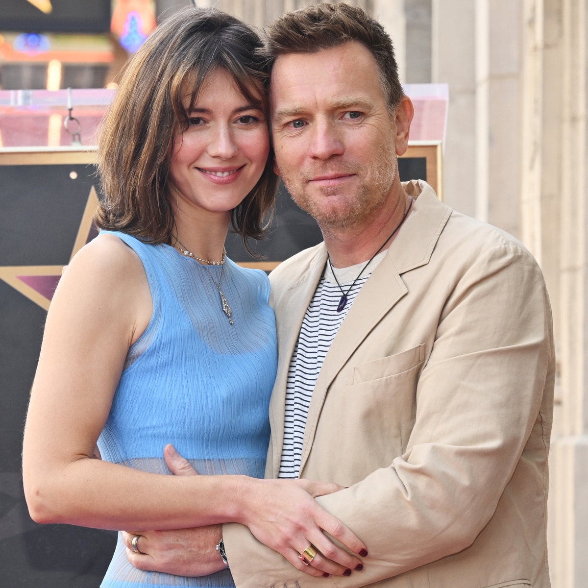 Ewan McGregor, Wife Mary Elizabeth Winstead Hit Red Carpet With 4 Kids