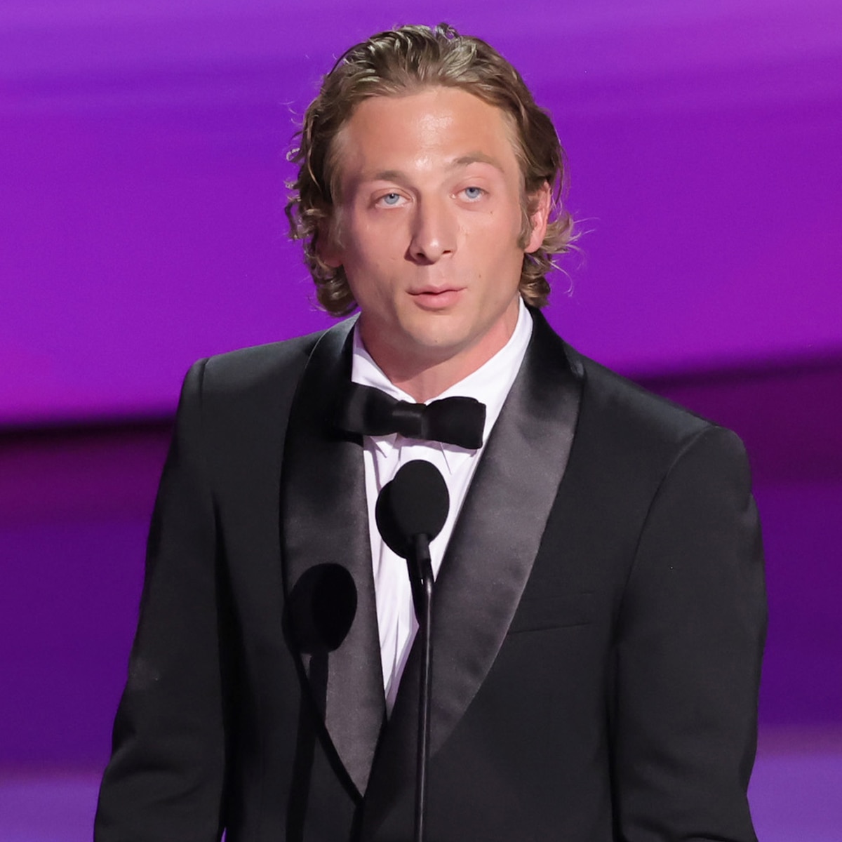 Jeremy Allen White tiết lộ biệt danh ngọt ngào của con gái Dolores tại Emmys