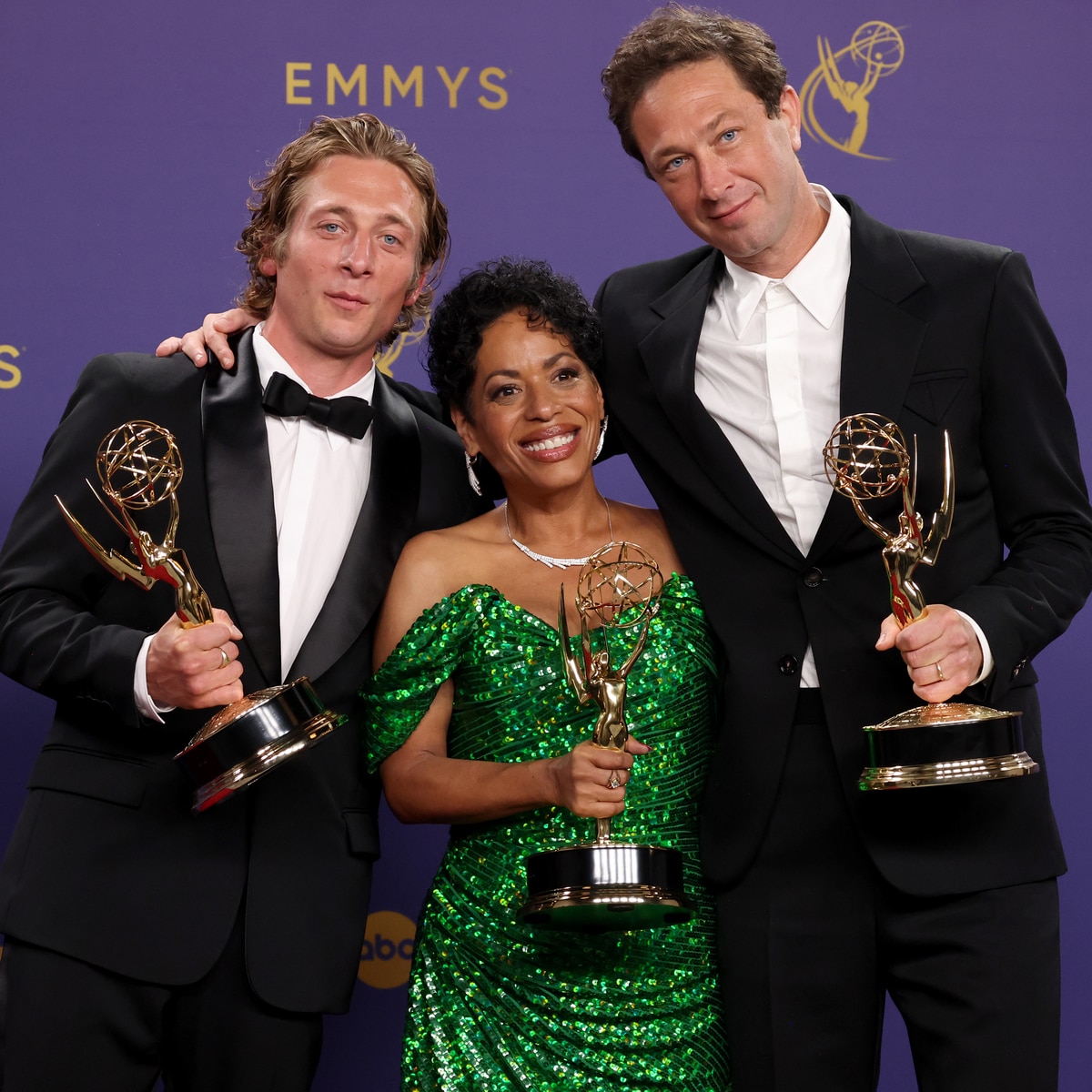 Jeremy Allen White, Liza Colon-Zayas, Ebon Moss-Bachrach