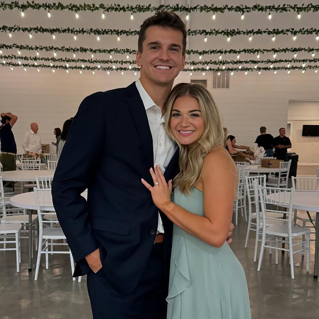 TikTokers Matt Howard and Abby Howard Slammed for Leaving Toddlers in Cruise Ship Cabin – E! Online TikTokers Matt Howard and Abby Howard Slammed for Leaving Toddlers in Cruise Ship Cabin – E! Online
