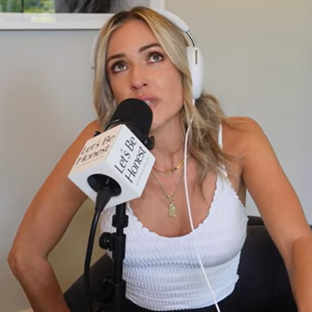 Tearful Kristin Cavallari Reacts to Her and Jay Cutler’s 12-Year-Old Son Getting Tackled in Football Game – E! Online Tearful Kristin Cavallari Reacts to Her and Jay Cutler’s 12-Year-Old Son Getting Tackled in Football Game – E! Online