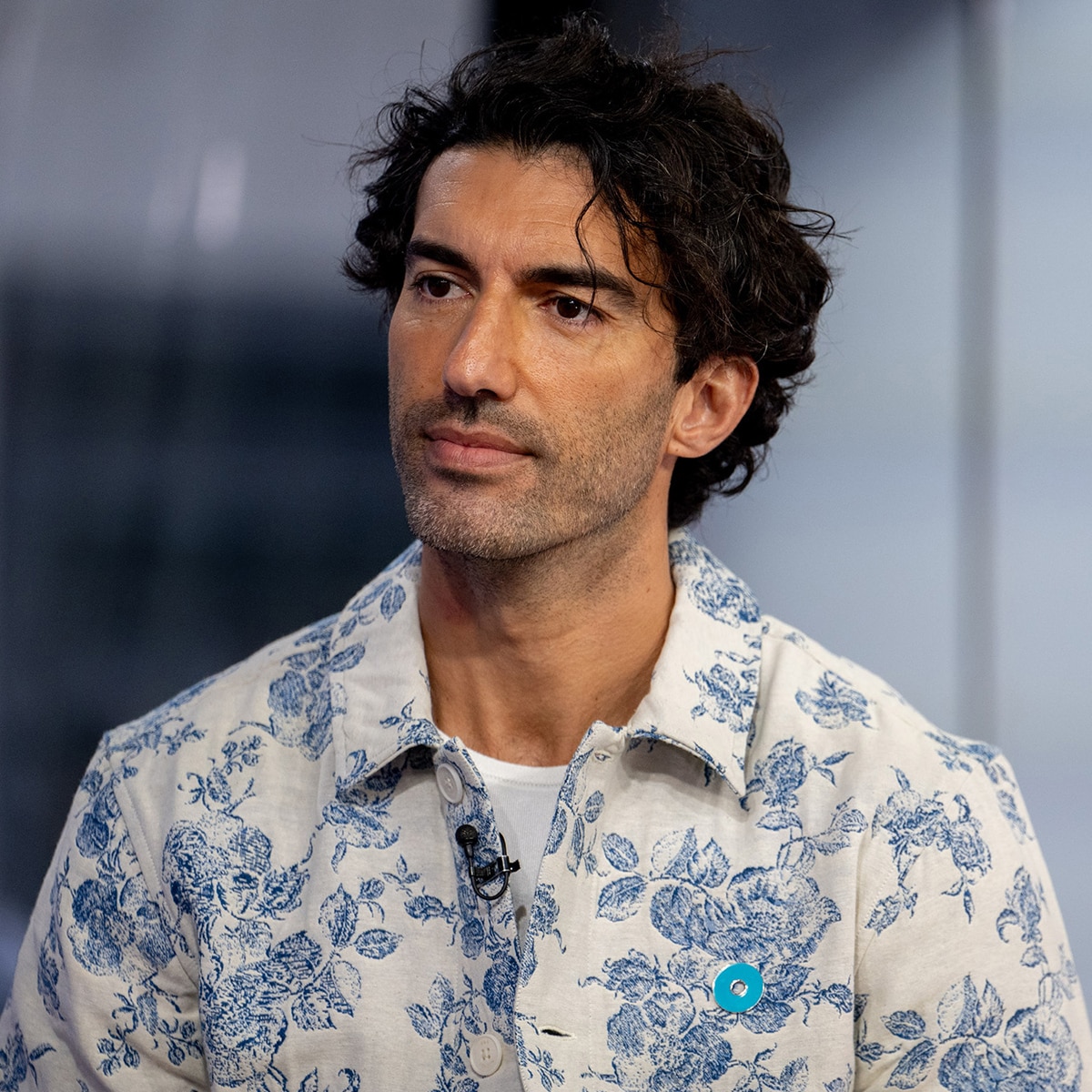 Termina conosco, Justin Baldoni Pens, mensagem em movimento para sobreviventes de abuso