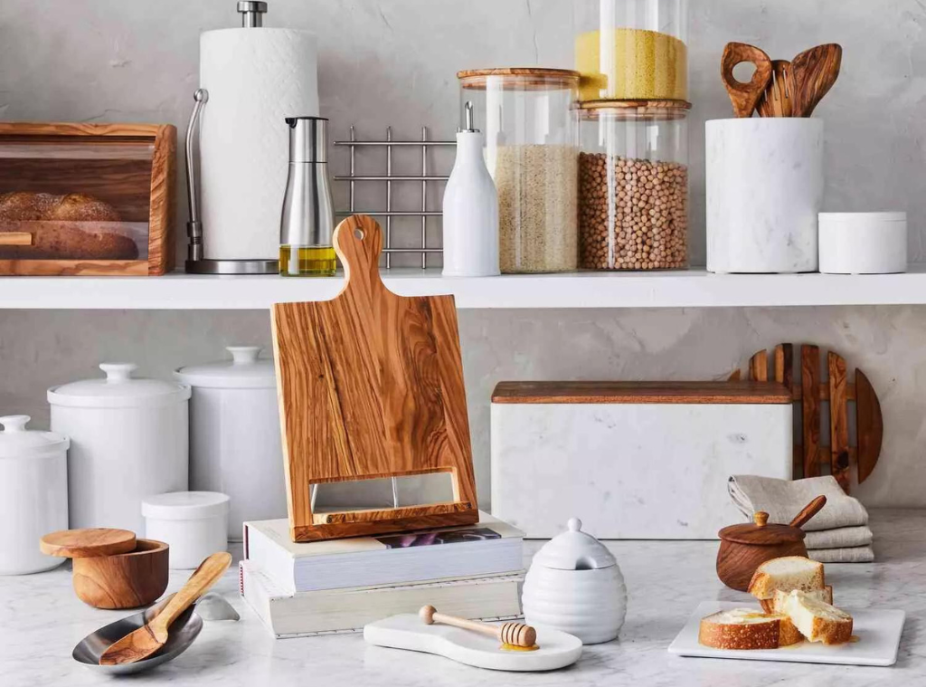 Sur La Table Anniversary Sale 50 off Deals on Le Creuset More